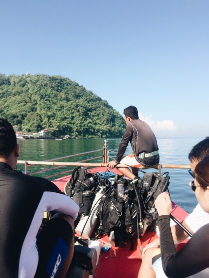 18_OFF TO THE DIVING SPOT.JPG